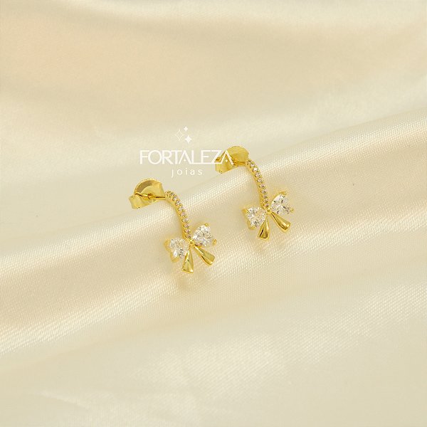 Brinco de Laço Cravejado em Zircônia Banhado a Ouro 18k