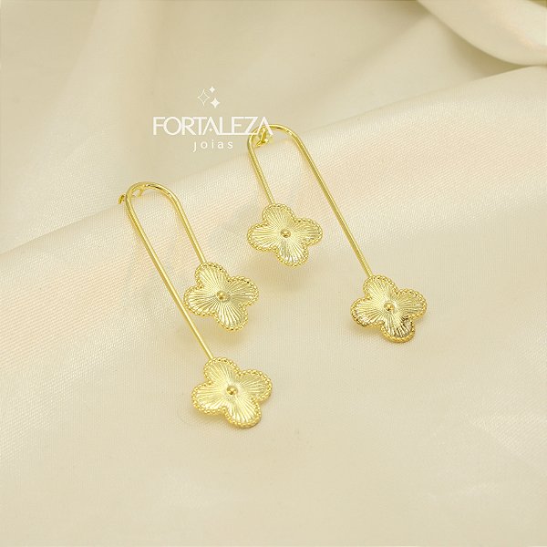 Brinco de Trevo em Cascata Banhado a Ouro 18k