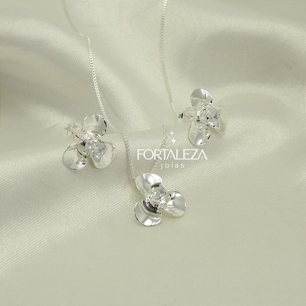 Conjunto Flor com Zircônia Cristal Banhado a Prata