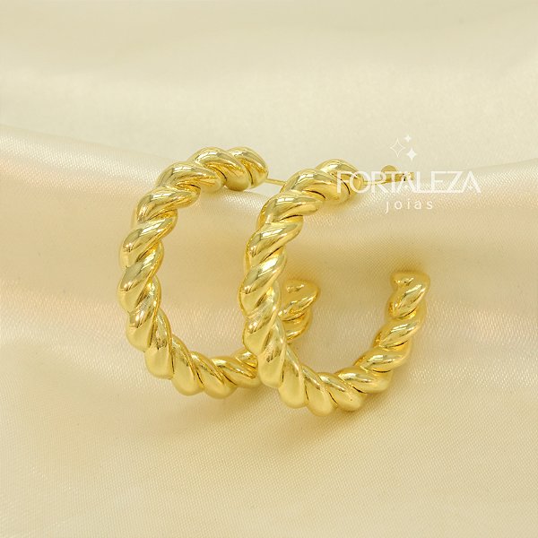 Brinco Argola com Design Torcido Banhado a Ouro 18k