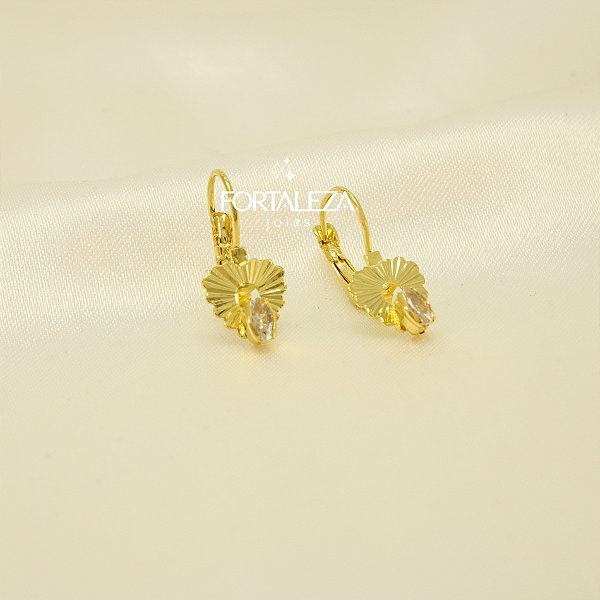 Brinco de Coração Plissado com Zircônia Banhado a Ouro 18k