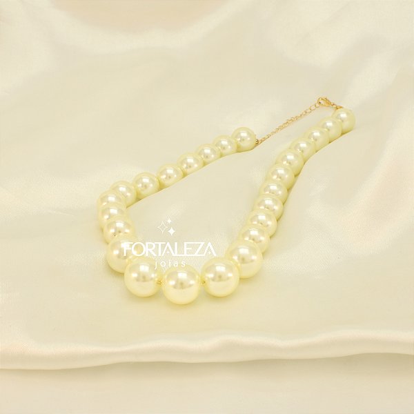 Gargantilha de Pérolas Banhado a Ouro 18k