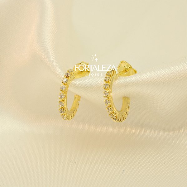 Brinco Argola Cravejado em Zircônia Banhado a Ouro 18k