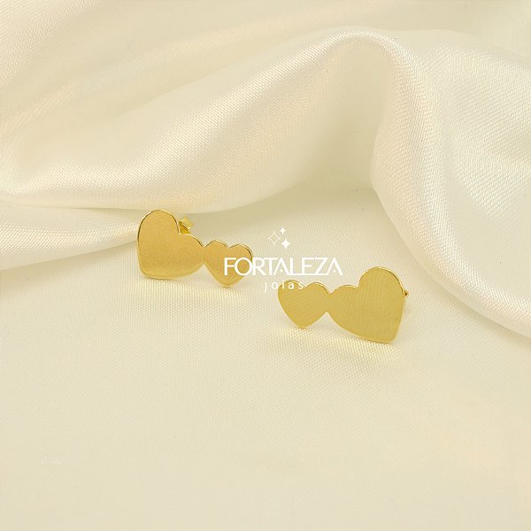 Brinco Ear Cuff de Corações Banhado a Ouro 18k