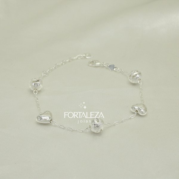 Pulseira de Coração e Bolinha Granulada Banhado a Prata 925