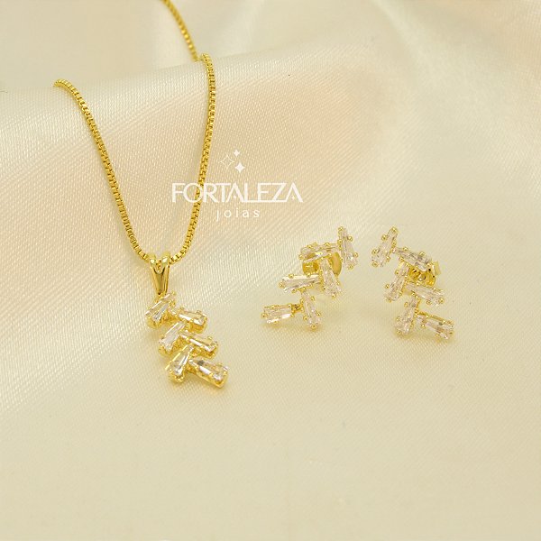 Conjunto com Detalhes em Zircônia Cristal Banhado a Ouro 18k