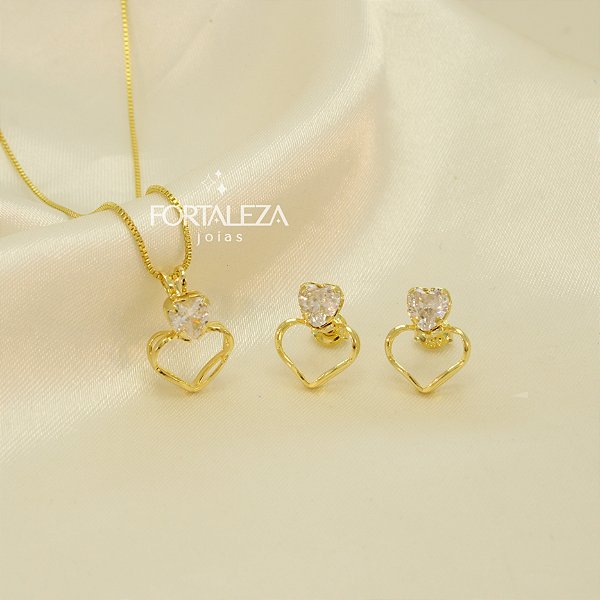 Conjunto Dois Corações e Zircônia Cristal Banhado a Ouro 18k