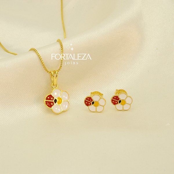 Conjunto Flor Margarida e Joaninha Banhado a Ouro 18k