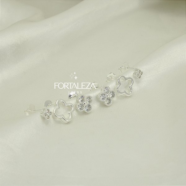 Brinco em Trio com Trevo Cravejado e Banhado a Prata 925