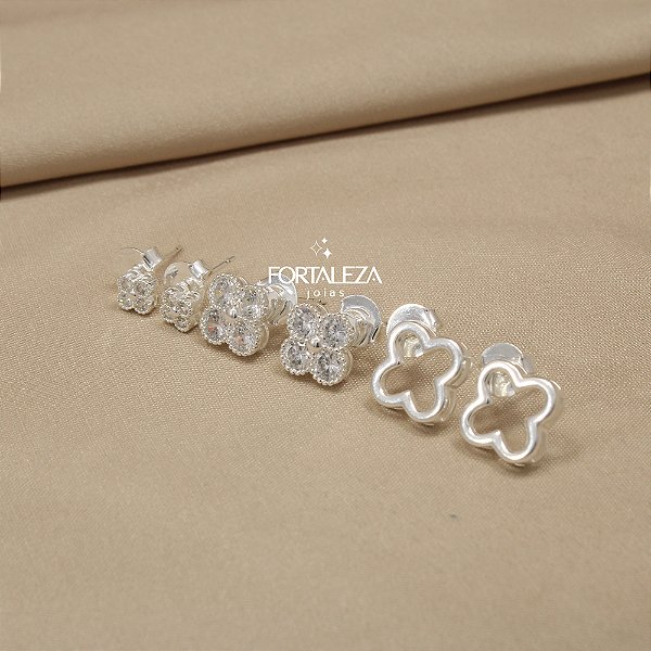 Brinco em Trio com Trevo Cravejado e Banhado a Prata 925