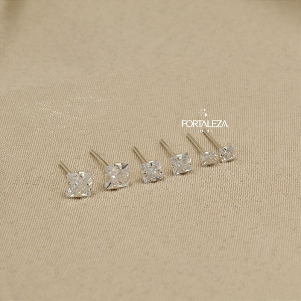 Brinco em Trio Quadrado com Zircônia Cristal em Prata 925