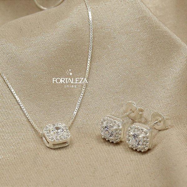 Conjunto Quadrado Cravejado com Zircônia em Prata 925