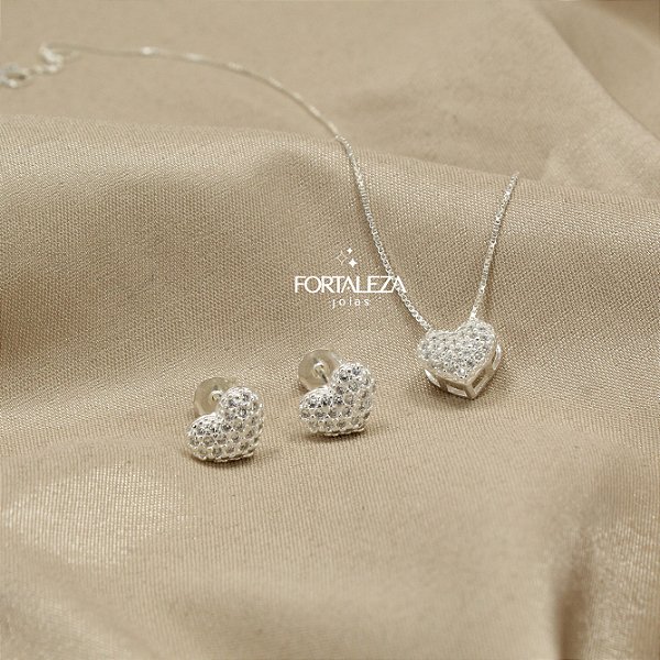 Conjunto de Coração Cravejado com Zircônia em Prata 925