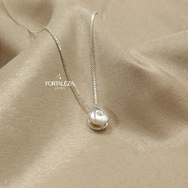 Gargantilha de Gota com Detalhe de Zircônia em Prata 925