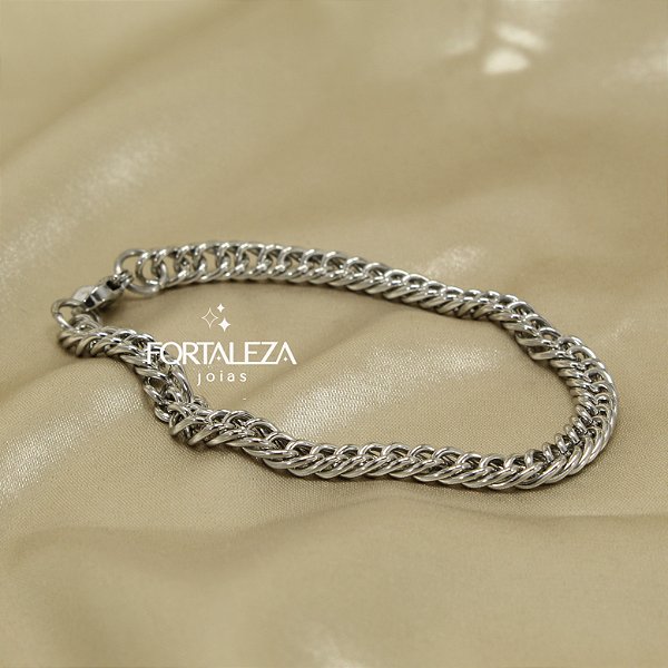 Pulseira de Elos Entrelaçados em Aço Inox