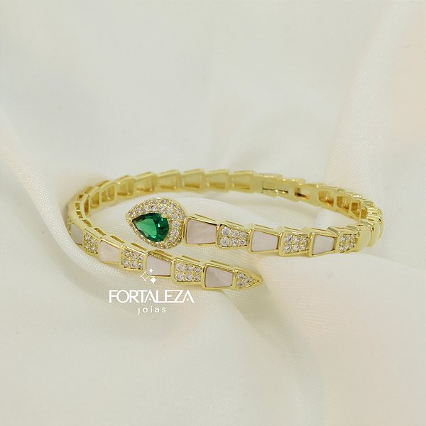 Bracelete com Design de Cobra Cravejada e Banhado a Ouro 18k