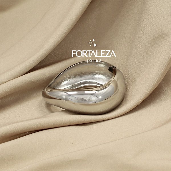 Bracelete com Design Polido Banhado a Ródio Branco