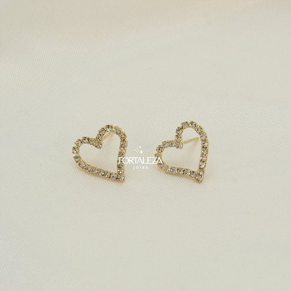 Brinco de Coração Cravejado em Zircônia Banhado a Ouro 18k
