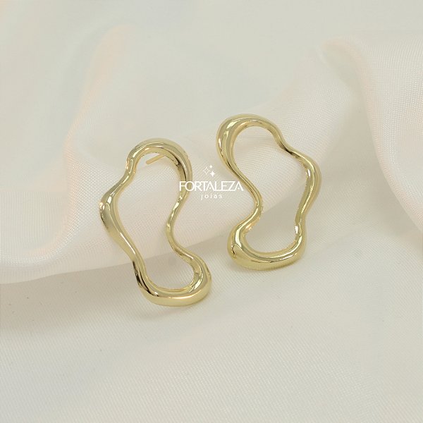 Brinco Orgânico Vazado Banhado a Ouro 18k