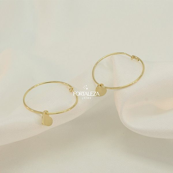 Brinco Argola com Detalhe de Coração Banhado a Ouro 18k