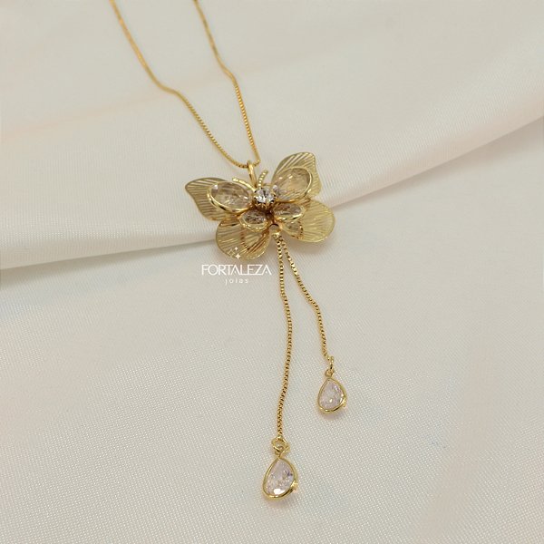 Gargantilha Borboleta com Design Gravatinha Banhado a Ouro 18k