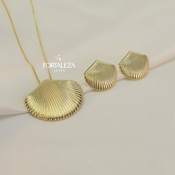 Conjunto de Concha Banhado a Ouro 18k