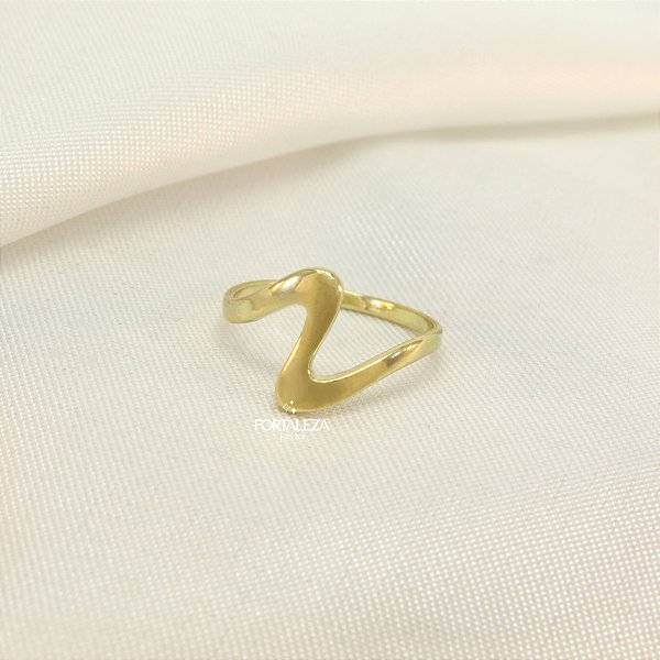 Anel de Aro Fino com Detalhe Ondulado Banhado a Ouro 18k