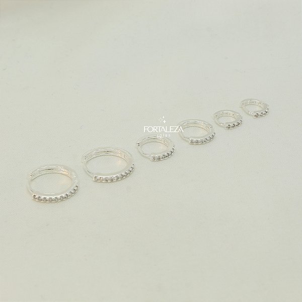 Brinco Argola em Trio com Zircônia Cristal Banhado a Prata