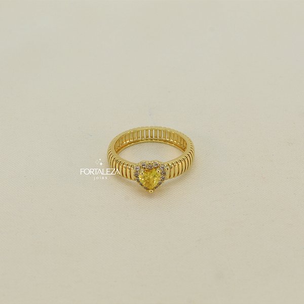 Anel de Coração Cravejado com Zircônia e Textura Canelada Banhado a Ouro 18k