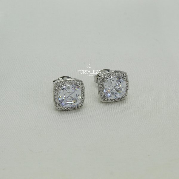 Brinco Quadrado Cravejado com Zircônias Banhado a Ouro Branco