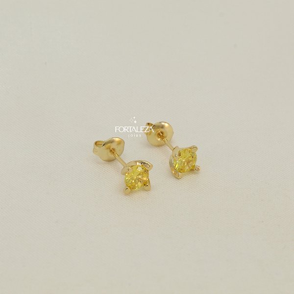 Brinco com Zircônia Cristal Imperial Banhado a Ouro 18k