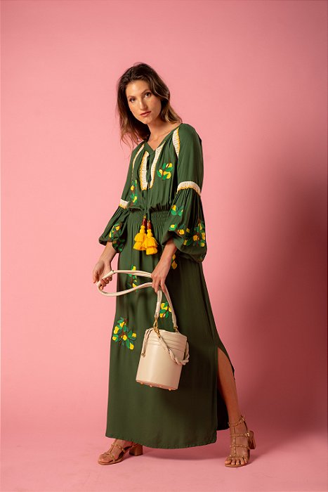 vestido bordado limão siciliano