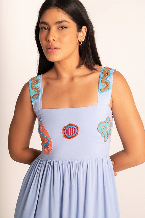 Vestido alças bordado Apoena baby blue
