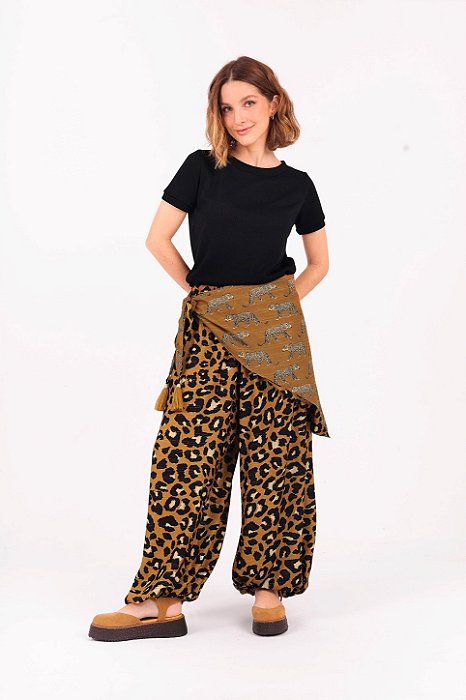 Calça Aladim Luna animal print caramelo