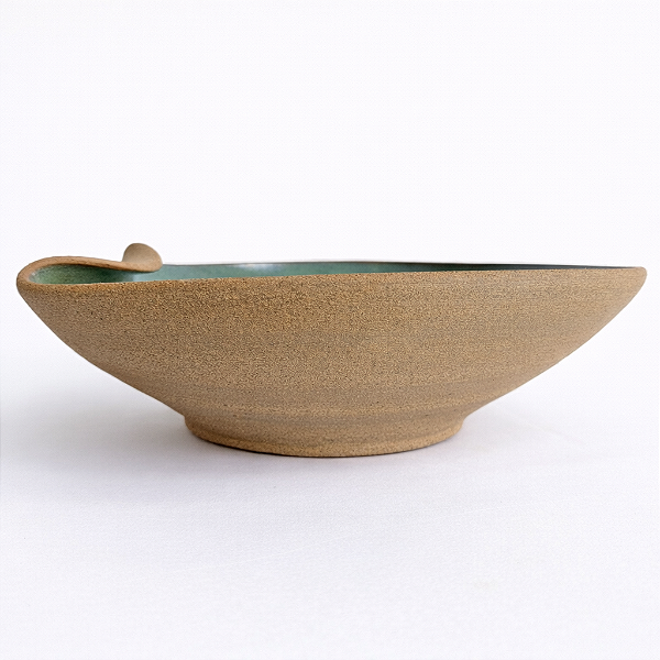 Prato Meia Lua Verde com Detalhe amassado para servir sopas, massas e saladas