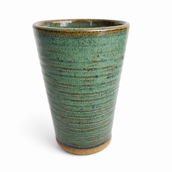 Copo reto verde 300ml com textura na lateral