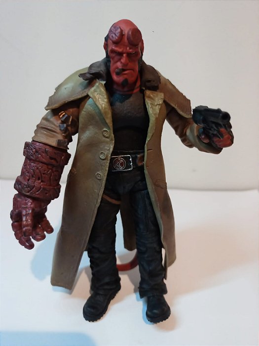 HELLBOY - ACTION FIGURE