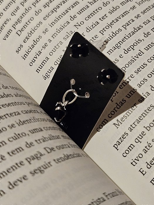 Kit brincos e pingente