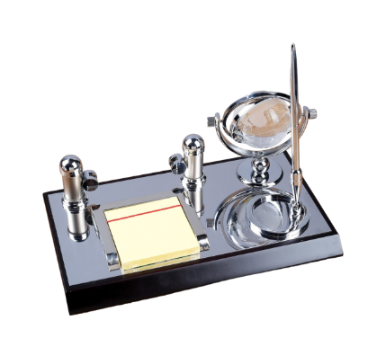 Porta Canetas de Madeira e Globo de Vidro Luxo, Decoração para seu Escritório e sua Casa HM6962