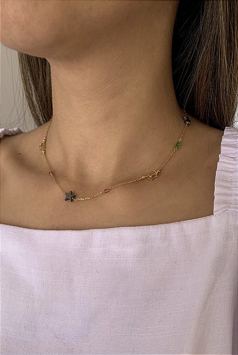Colar Ingrid - choker pedras naturais banho ouro 18k