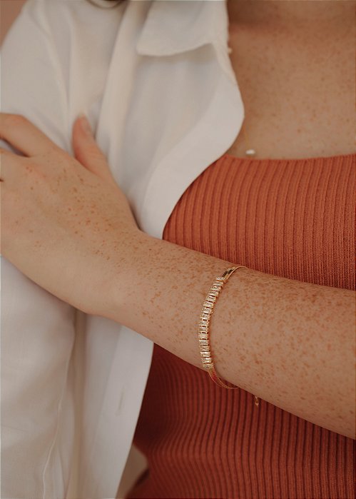 Pulseira Olivia - fio alemão e riviera banho ouro 18k