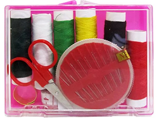 Kit de costura + maletinha
