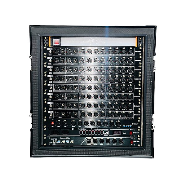RACK ONELIGHT COM 1 ARTNET 1 SWITCH 8 SPLITTER 1 LUMINARIA E FILTRO DE LINHA ( 33277 )