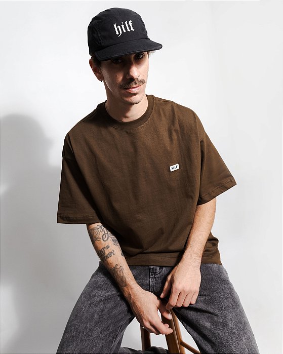 Camiseta Oversized Marrom