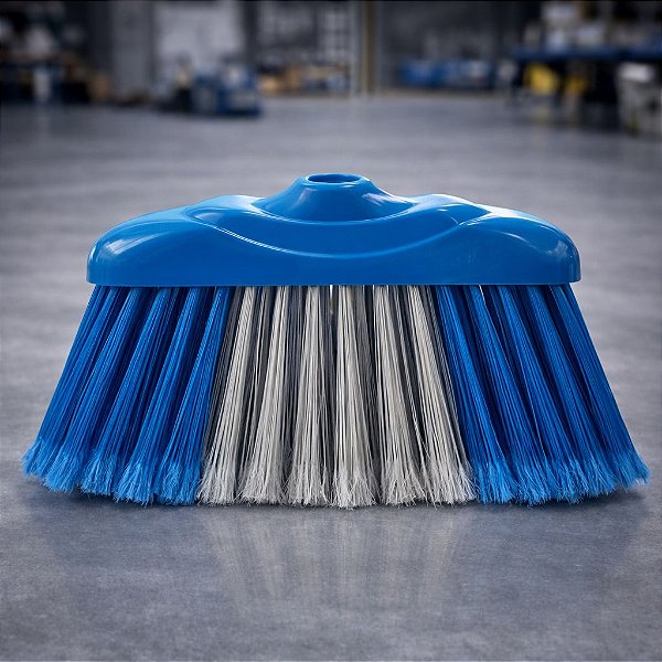 Vassoura ANDRADE. Cod 927