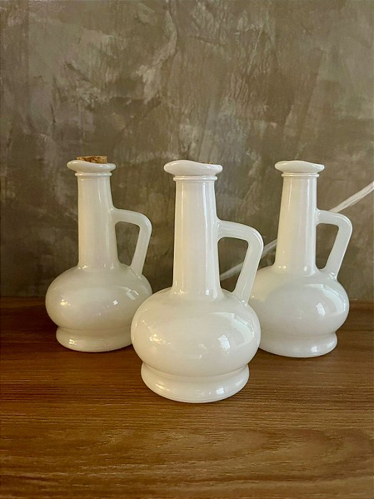 Garrafa para Azeite de Vidro Pintado Branco com Tampa de Cortiça 230ml - Wolff