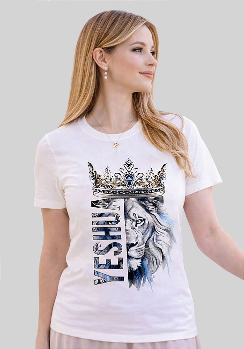 T-SHIRT FEMININA - LEÃO YESHUA COROA - COR MARFIM