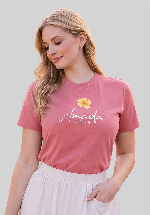 T-SHIRT FEMININA - AMADA JOÃO 3:16 - COR ROSA BATOM