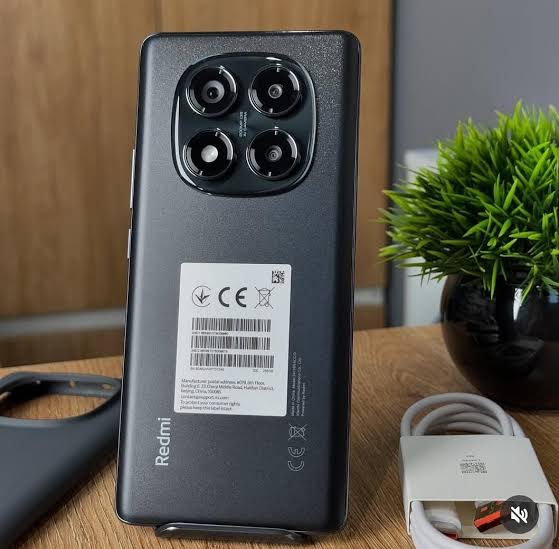 Redmi Note 14 Pro / Dual Sim/ Tela 6'67"/ Câmera 200MP/ Versão (Global)