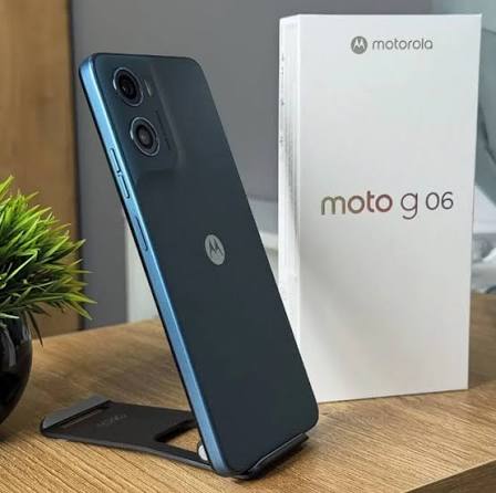 Motorola Moto G06 Dual Sim Tela 6,9" Câmera 50MP